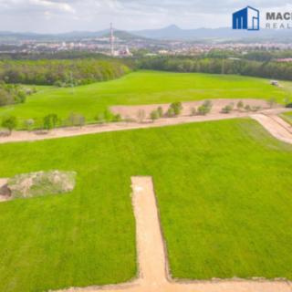 Prodej stavební parcely 840 m² Dubí Drahůnky, Švermova