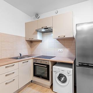 Pronájem bytu 1+kk, garsoniery 40 m² Praha