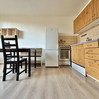 Pronájem bytu 2+1 63 m&sup2; Praha