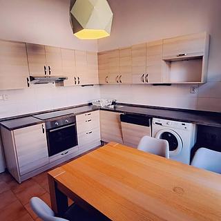 Pronájem bytu 2+kk 70 m² Praha Vinohrady, Sarajevská