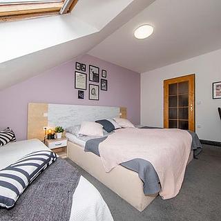 Pronájem bytu 2+kk 50 m² Praha