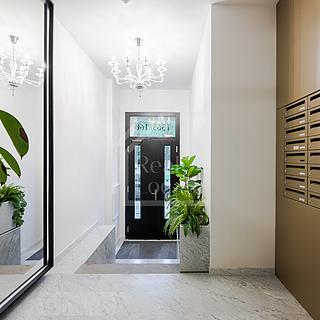 Pronájem bytu 2+kk 45 m&sup2; Praha