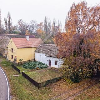 Prodej ostatních pozemků 161602 m² Třebíz