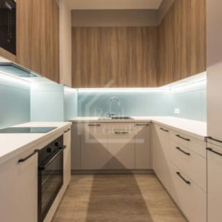 Pronájem bytu 2+1 54 m² Praha