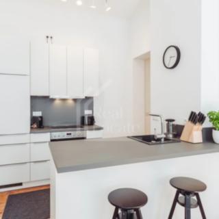 Pronájem bytu 3+kk 85 m² Praha