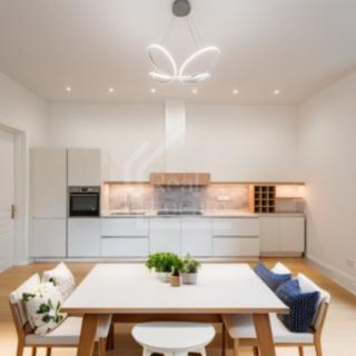 Pronájem bytu 2+1 86 m² Praha