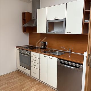 Pronájem bytu 2+kk 60 m² Praha