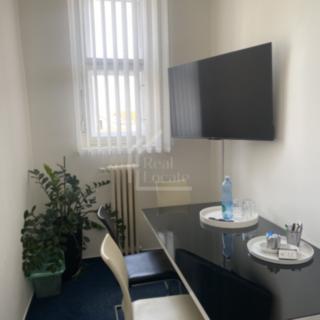Pronájem kanceláře 53 m² Praha