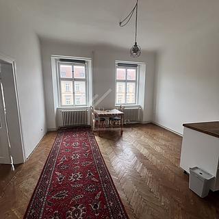 Pronájem bytu 2+kk 36 m&sup2; Praha