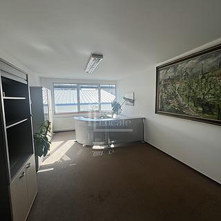 Pronájem kanceláře 160 m² Praha, Přípotoční