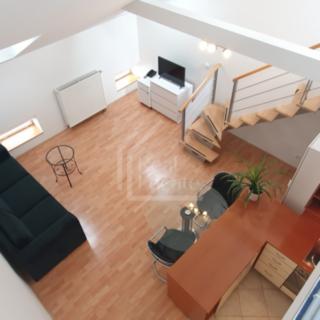 Pronájem bytu 2+kk 60 m² Praha, Rumunská