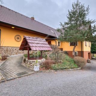 Prodej rodinného domu 314 m² Křížkový Újezdec