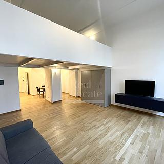 Pronájem bytu 2+kk 97 m&sup2; Praha