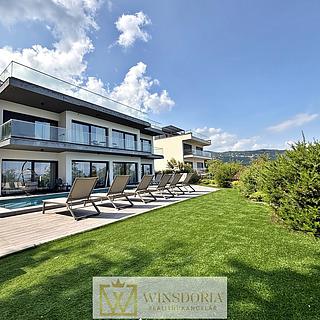 Prodej rodinného domu, 376m²