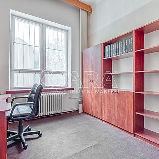 Pronájem kanceláře 9 m&sup2; Ostrava
