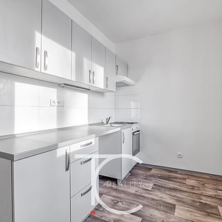 Pronájem bytu 1+1 34 m² Ostrava Zábřeh, Volgogradská