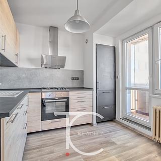 Pronájem bytu 3+1 77 m² Ostrava Moravská, Mánesova
