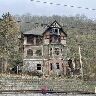 Prodej stavební parcely 1 505 m² Ústí nad Labem, Čajkovského