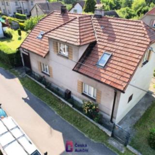 Prodej rodinného domu 140 m² Podluhy