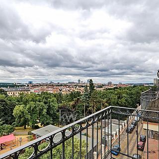 Pronájem bytu 4+kk 95 m² Praha