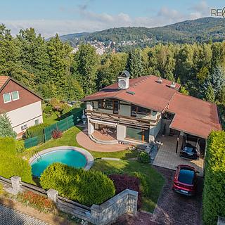 Prodej rodinného domu 331 m² Liberec XV-Starý Harcov, Zimní