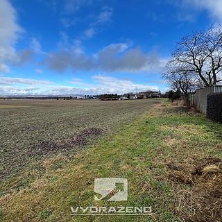 Prodej stavební parcely 735 m² Solnice