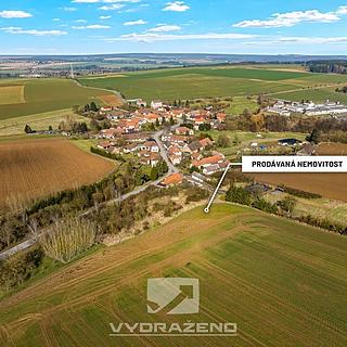 Prodej zahrady 2 281 m² Černíkovice