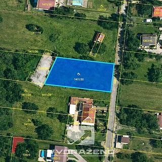 Prodej stavební parcely 894 m² Modřice