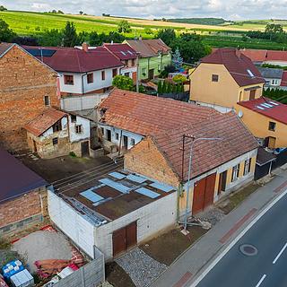 Prodej stavební parcely 396 m² Čejkovice, Peckova