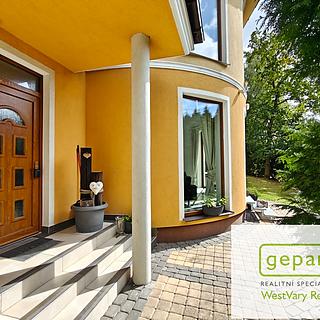 Prodej rodinného domu 310 m&sup2; Nová Role