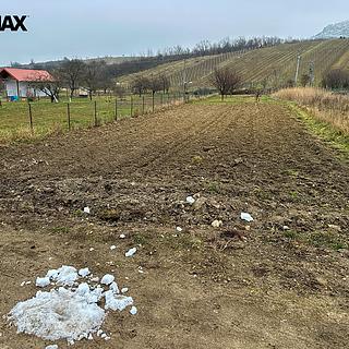 Prodej stavební parcely 898 m² Bavory