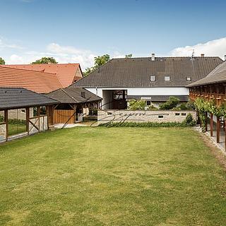 Prodej hotelu, penzionu 4170 m&sup2; Žabovřesky