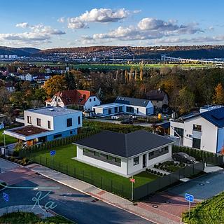 Prodej stavební parcely 754 m&sup2; Praha