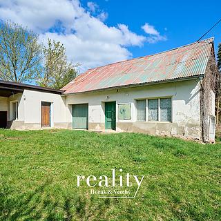 Prodej stavební parcely 1 743 m² Šanov