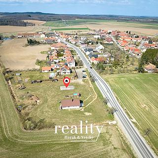 Prodej stavební parcely 1970 m&sup2; Zálesí