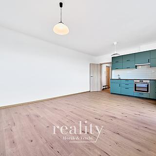 Pronájem bytu 1+kk a garsoniéry 38 m² Znojmo, Kosmákova