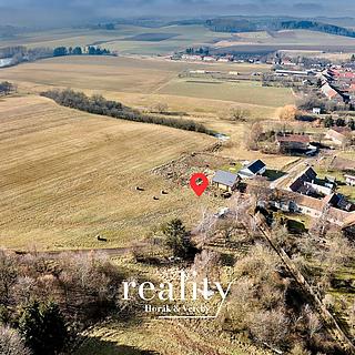 Prodej stavební parcely 1 327 m²