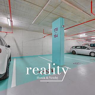 Pronájem parkovacího místa 12 m&sup2; Brno