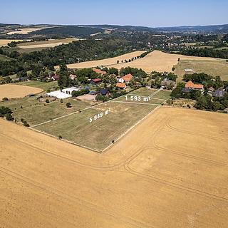 Prodej stavební parcely 7 542 m² Svinaře