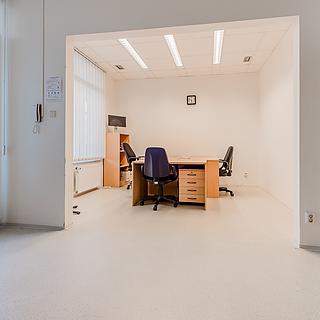 Pronájem kanceláře 44 m² Praha Žižkov, Hartigova