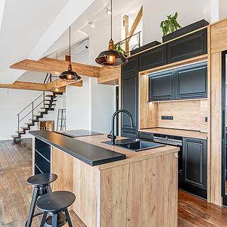 Pronájem bytu 2+kk 80 m&sup2; Praha