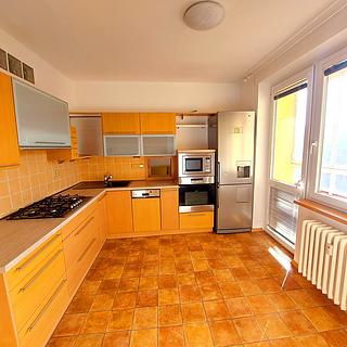 Pronájem bytu 3+1 76 m² Tišnov, U Humpolky