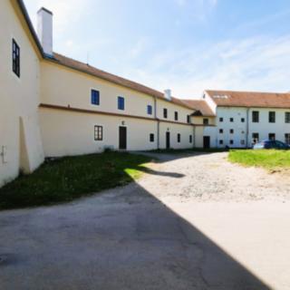 Pronájem bytu 2+kk 68 m² Předklášteří, Porta coeli