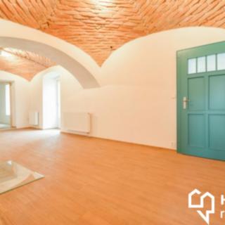 Prodej bytu 4+1 100 m² Jívová, Jívová 18