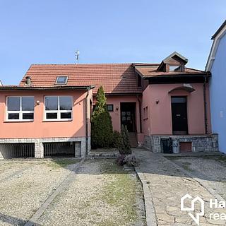 Pronájem restaurace 390 m&sup2; Bystřice pod Hostýnem