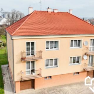 Prodej bytu 3+1 68 m² Velký Týnec
