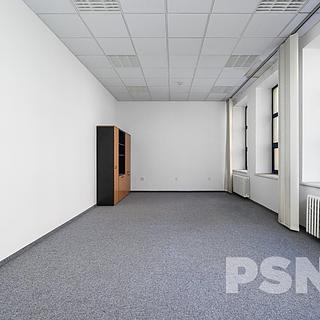 Pronájem kanceláře, 45m²