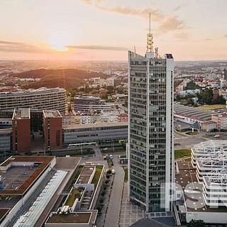 Pronájem kanceláře 950 m&sup2; Praha