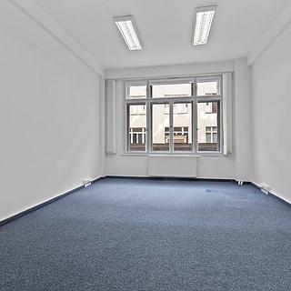 Pronájem kanceláře 112 m&sup2; Praha