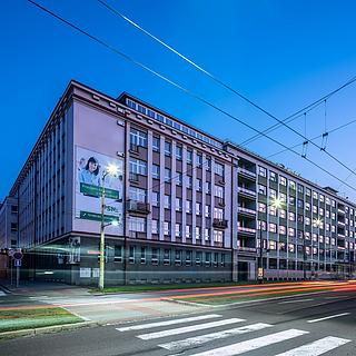 Pronájem kanceláře 20 m² Pardubice Zelené Předměstí, Pernerova